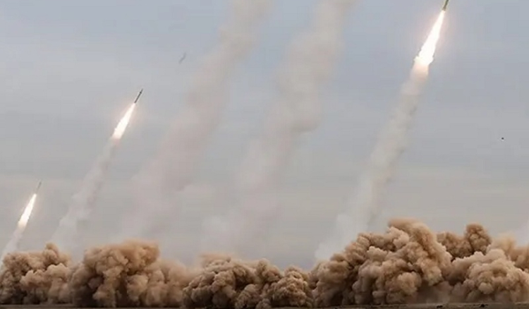 Ir&atilde;o ataca bases militares dos EUA e reafirma soberania sobre Ormuz