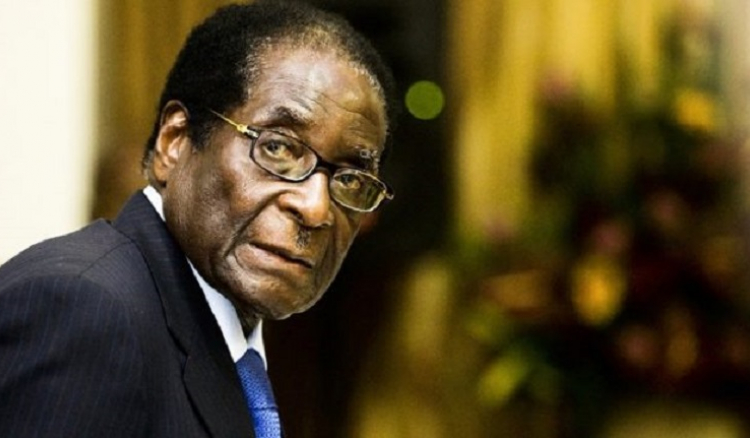 Robert Mugabe renuncia