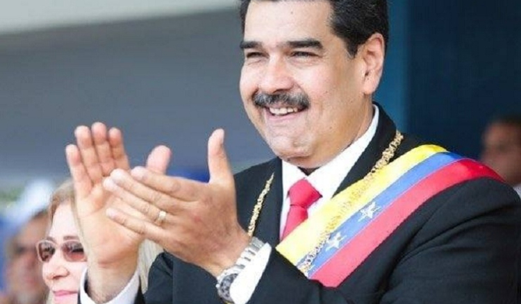 Maduro tra&iacute;do por membros do seu governo
