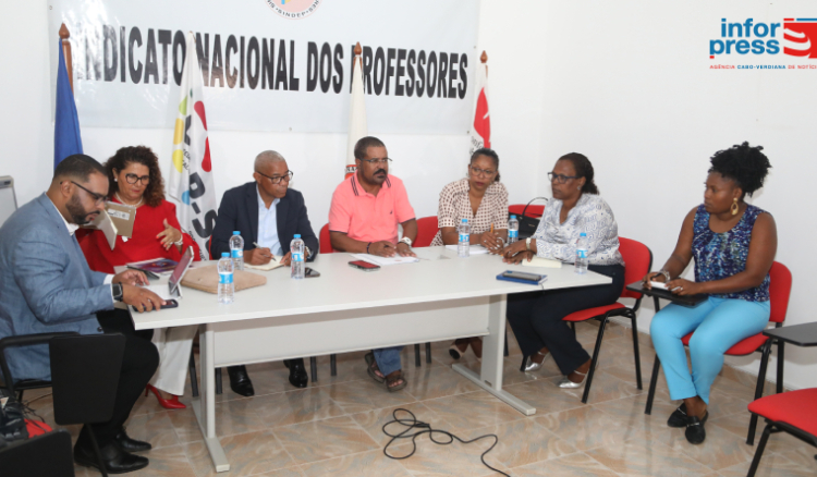 PAICV afirma que ensino em Cabo Verde está a “degradar-se” devido às imposições do Governo