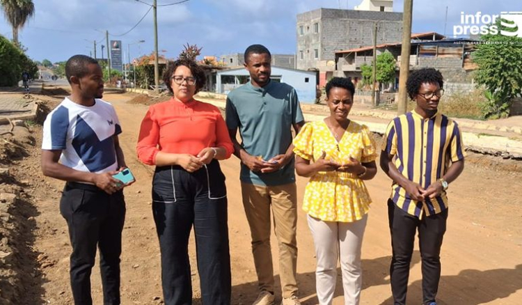 São Miguel: PAICV em Santiago Norte critica paralisação de obras e falta de qualidade nas vias