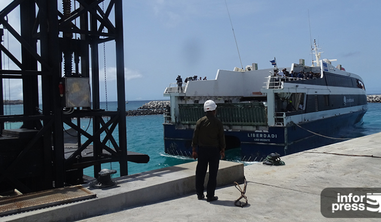 CV Interilhas sem meios para alocar outro navio para ligações com ilha do Maio