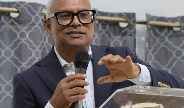 Maio recebe hoje “Presidência na Ilha”