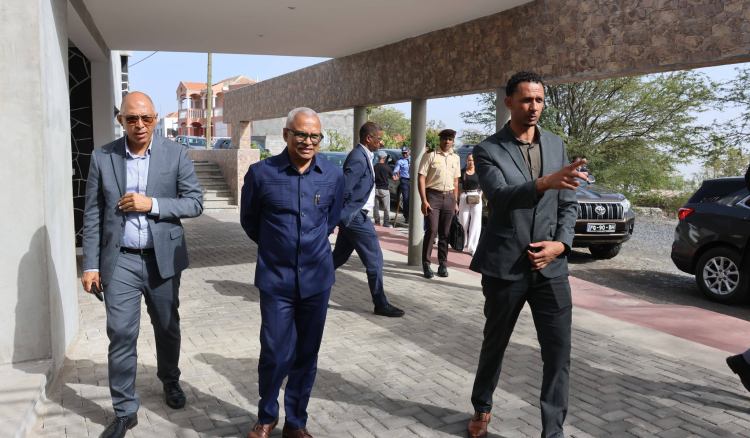 PR defende mais recursos e capacidade de decisão para os municípios