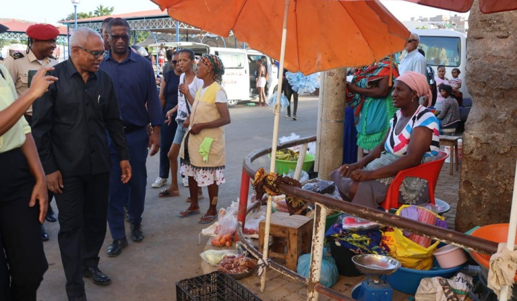 São Vicente: PR apela a “investimentos mais estruturantes”