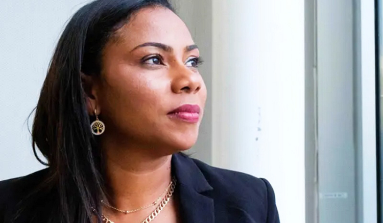 Portugal: Cabo-verdiana Rita &Eacute;vora come&ccedil;ou nas limpezas e hoje &eacute; gestora e empres&aacute;ria