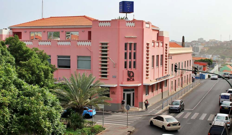 Banco de Cabo Verde anuncia “não se opor” à venda do BCA ao grupo Coris, do Burkina Faso