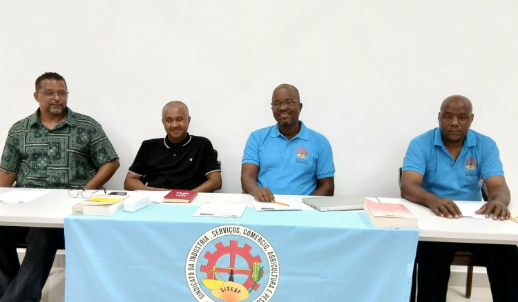 Trabalhadores e sindicato exigem atualização do PCCS da IFH