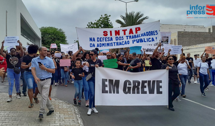 São Vicente: Profissionais da saúde prometem continuar a luta mesmo com “requisição civil exagerada”