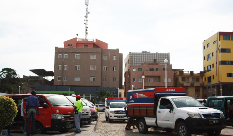 Emigra&ccedil;&atilde;o respons&aacute;vel por redu&ccedil;&atilde;o do fluxo de passageiros em Assomada