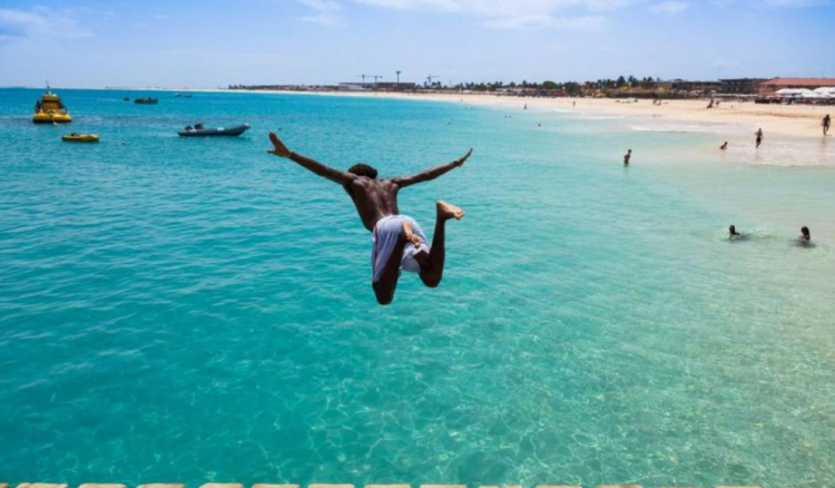 Receitas da taxa turística em Cabo Verde caíram quase 90% em sete meses