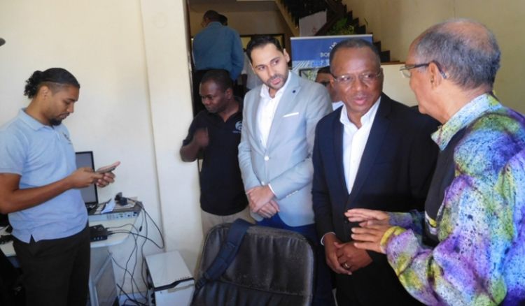 PM. Cabo Verde pode afirmar-se como uma plataforma tecnológica de referência em África