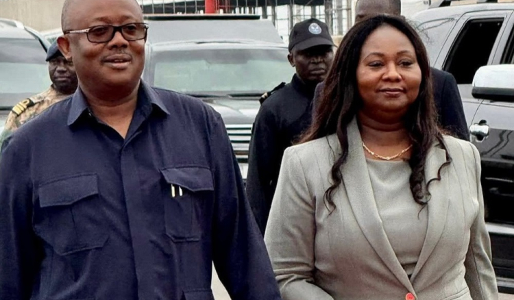 5 milh&otilde;es s&atilde;o &ldquo;p&eacute;-de-meia&rdquo; do casal Sissoco para ex&iacute;lio dourado em Portugal