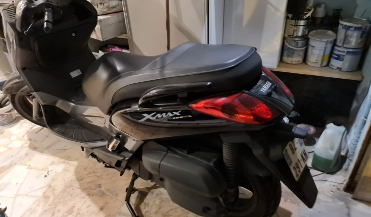 Vende-se scooter