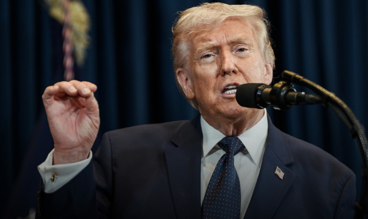 Em raro momento de sinceridade, Trump assume ser l&iacute;der de &ldquo;piratas&rdquo;