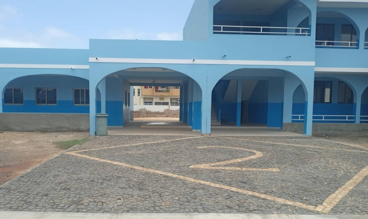 PAICV denuncia: Escola Secund&aacute;ria da Boa Vista &ldquo;viola lei eleitoral&rdquo;