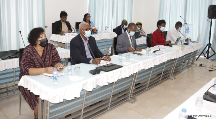 Assembleia Municipal da Praia aprova proposta de deliberação para criação da Plataforma de Investimento da Diáspora cabo-verdiana no município