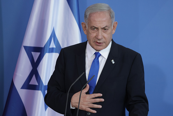 Tribunal Penal Internacional pede captura de Netanyahu: é suspeito de crimes de guerra