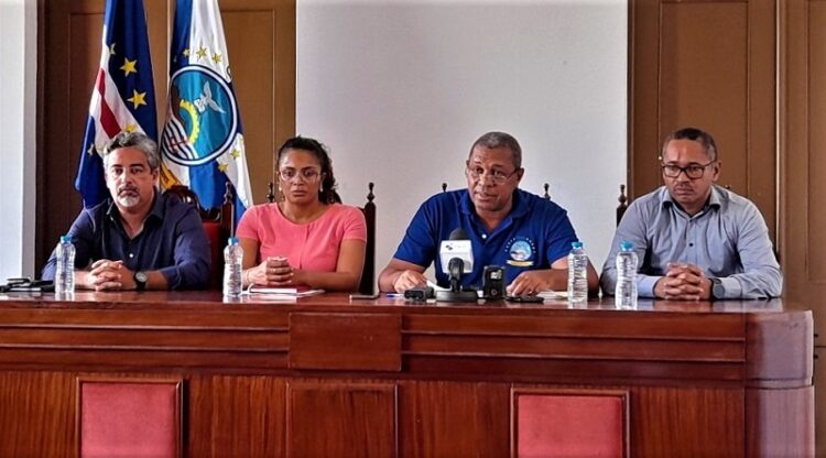 Governo vai enviar delegação ainda esta semana a São Vicente para se reunir com as partes envolvidas no impasse na câmara