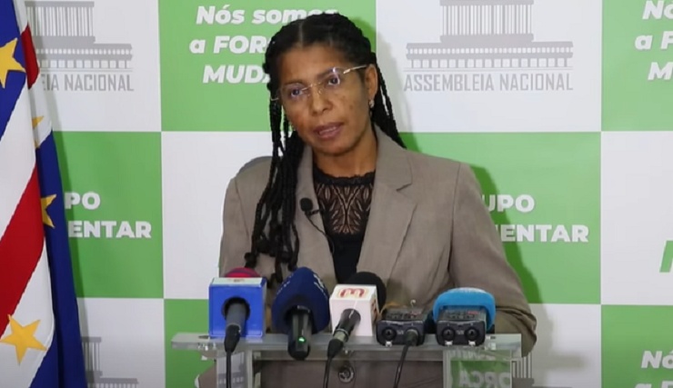 MpD admite que o pa&iacute;s tem ainda &ldquo;muitos desafios para contornar&rdquo;