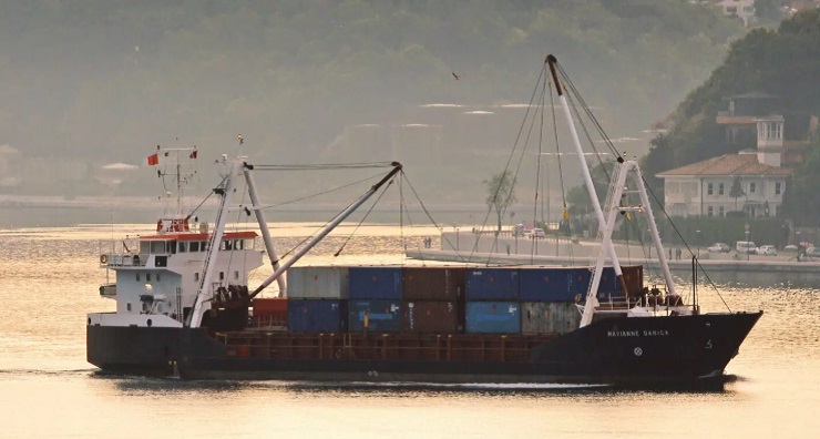 Enapor não autoriza entrada de navio suspeito de transportar munições para Israel