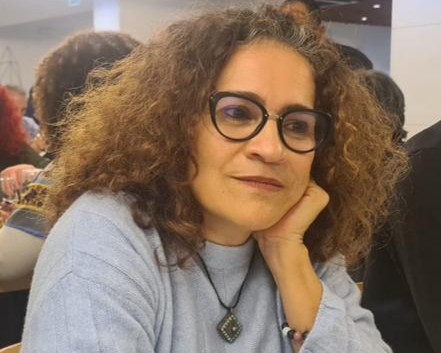 A SEPARAÇÃO DE PODERES EM CAUSA: A urgência de restaurar a confiança na justiça e nas instituições