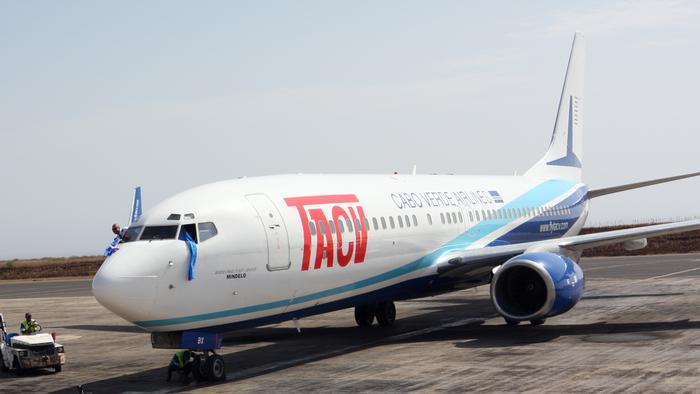 Governo dá mais um aval à TACV para investimentos com segundo avião