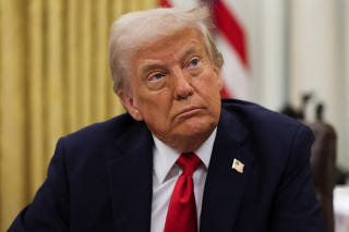 Trump sugere sa&iacute;da das negocia&ccedil;&otilde;es se n&atilde;o houver progressos &quot;muito em breve&quot; na Ucr&acirc;nia